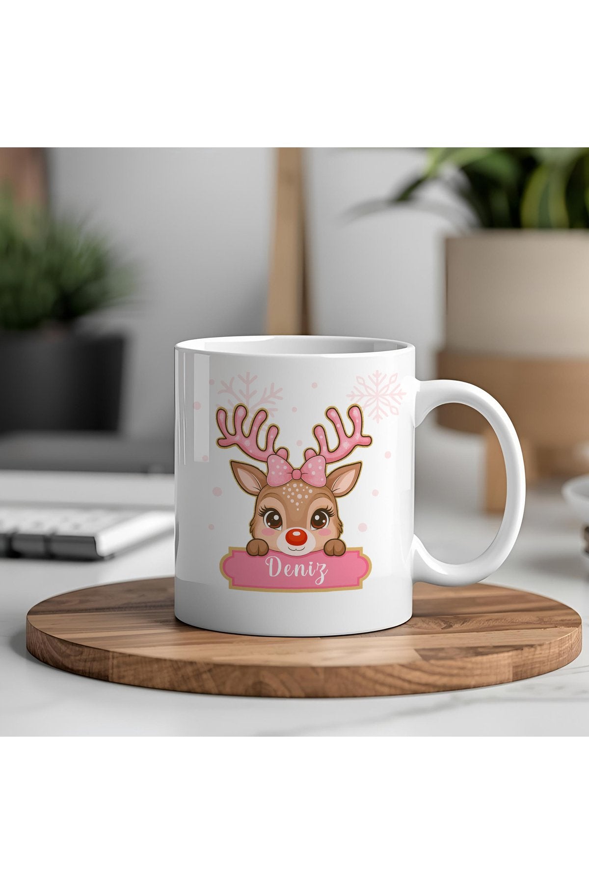 Sevimli Geyik Kupası – İsim Yazılı Kişiye Özel Tasarım, Sevimli Yeni Yıl Hediyesi