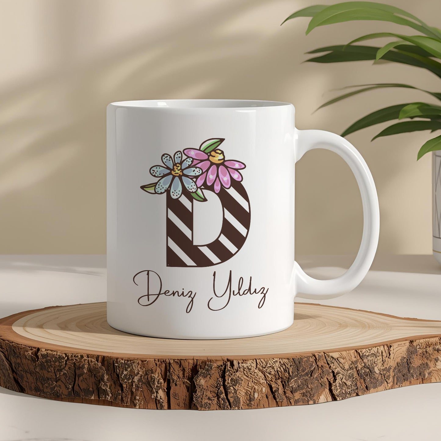 Harfli İsimli Kişiye Öze Beyazl Kupa Bardak – Şık, Minimal Tasarım Kupa Bardak