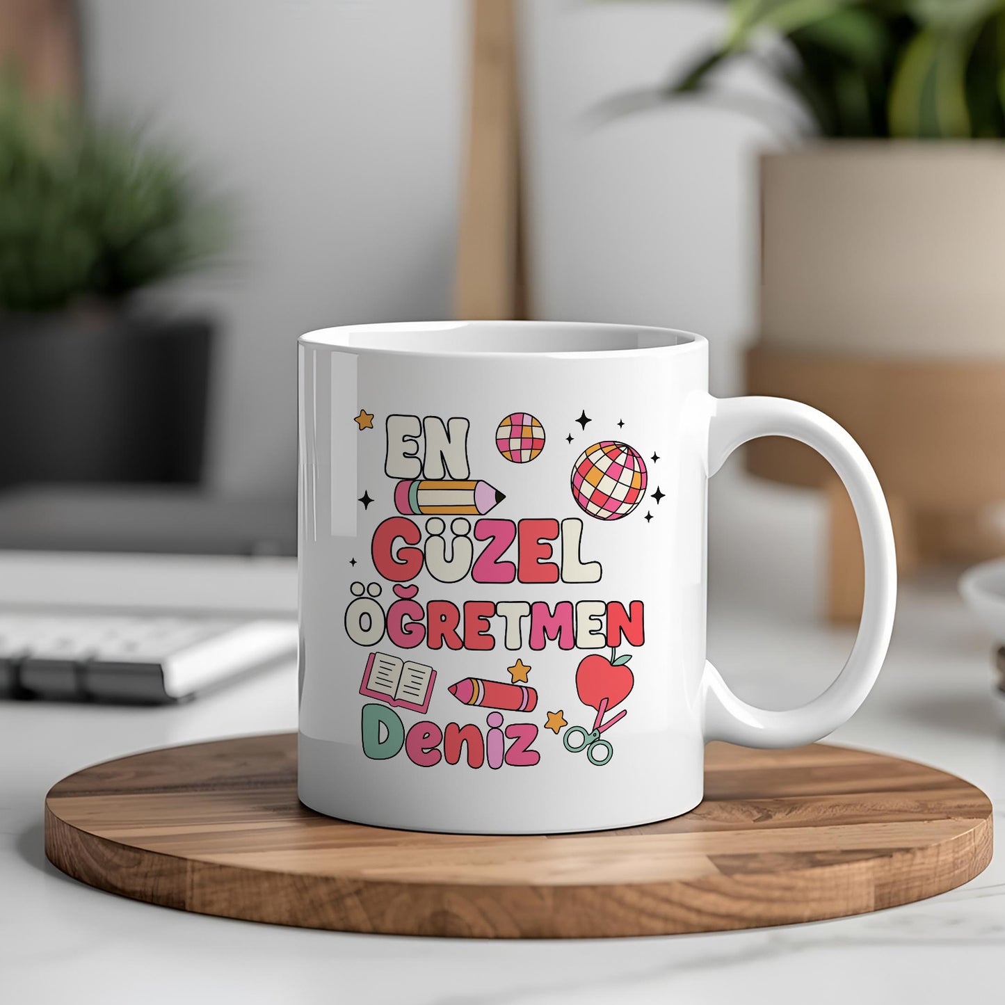 İsimli Öğretmenler Günü Tasarımlı Beyaz Kupa Bardak, Öğretmenler Günü Hediyesi, Kişiye Özel Bardak