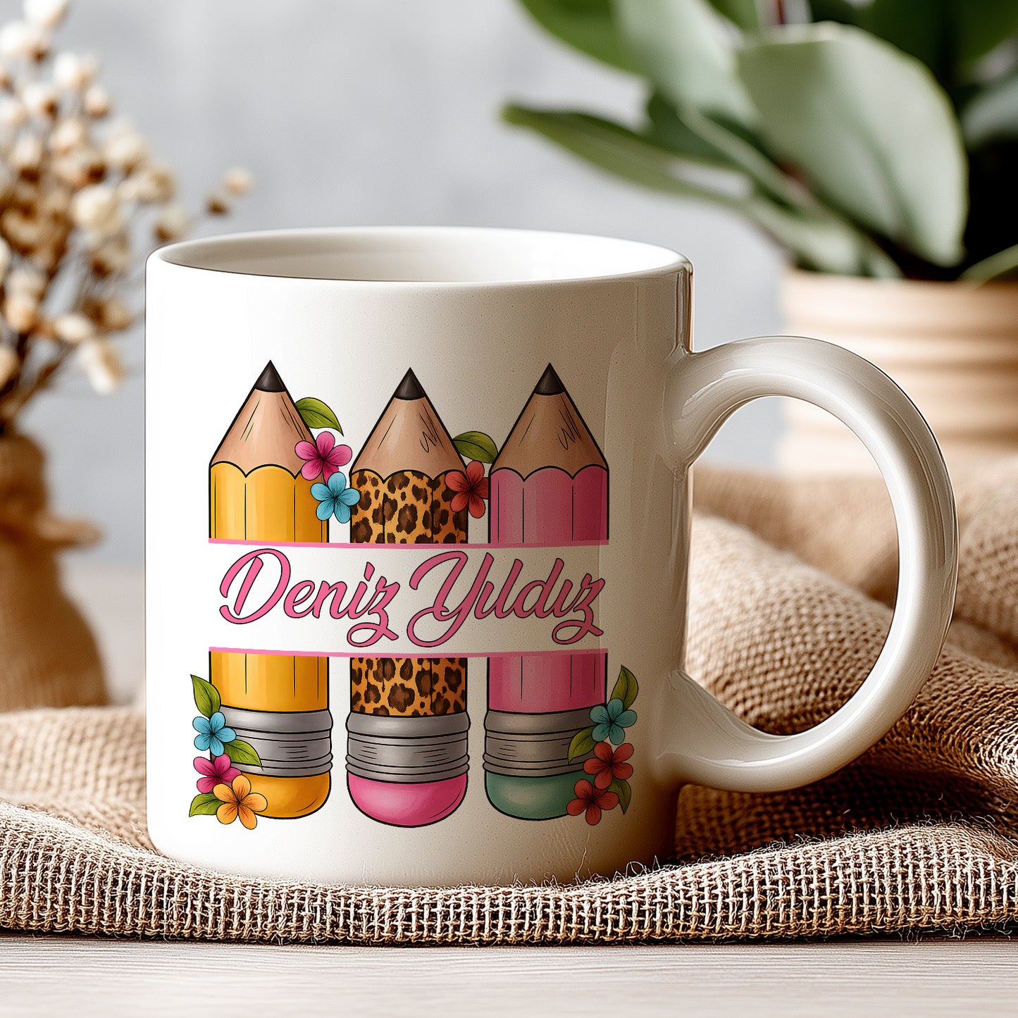 İsimli Öğretmenler Günü Tasarımlı Beyaz Kupa Bardak, Öğretmenler Günü Hediyesi, Kişiye Özel Bardak