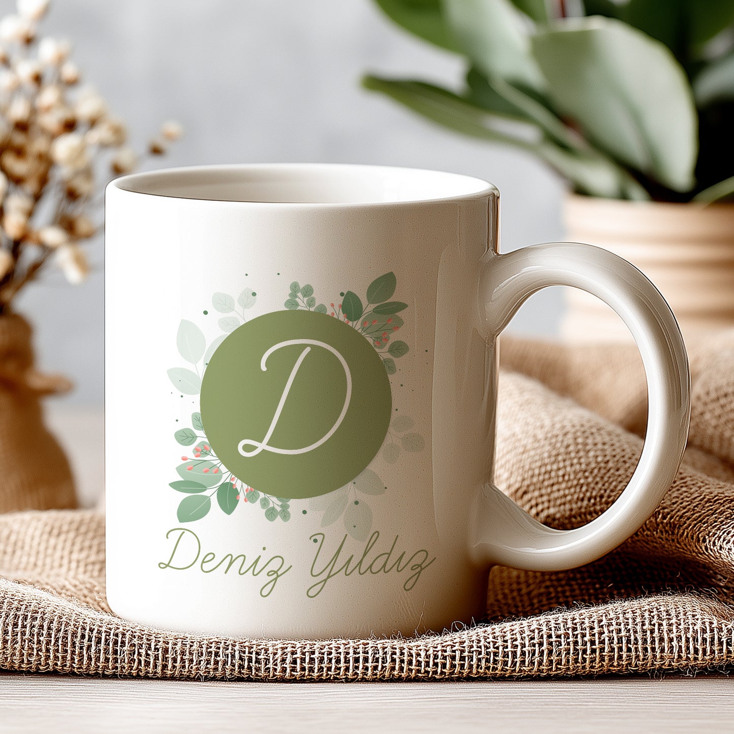 Harfli İsimli Kişiye Öze Beyazl Kupa Bardak – Şık, Minimal Tasarım Kupa Bardak