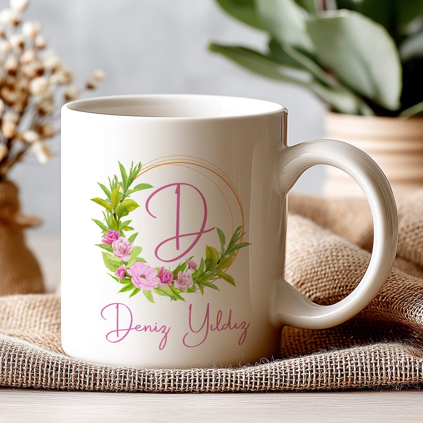 Harfli İsimli Kişiye Öze Beyazl Kupa Bardak – Şık, Minimal Tasarım Kupa Bardak