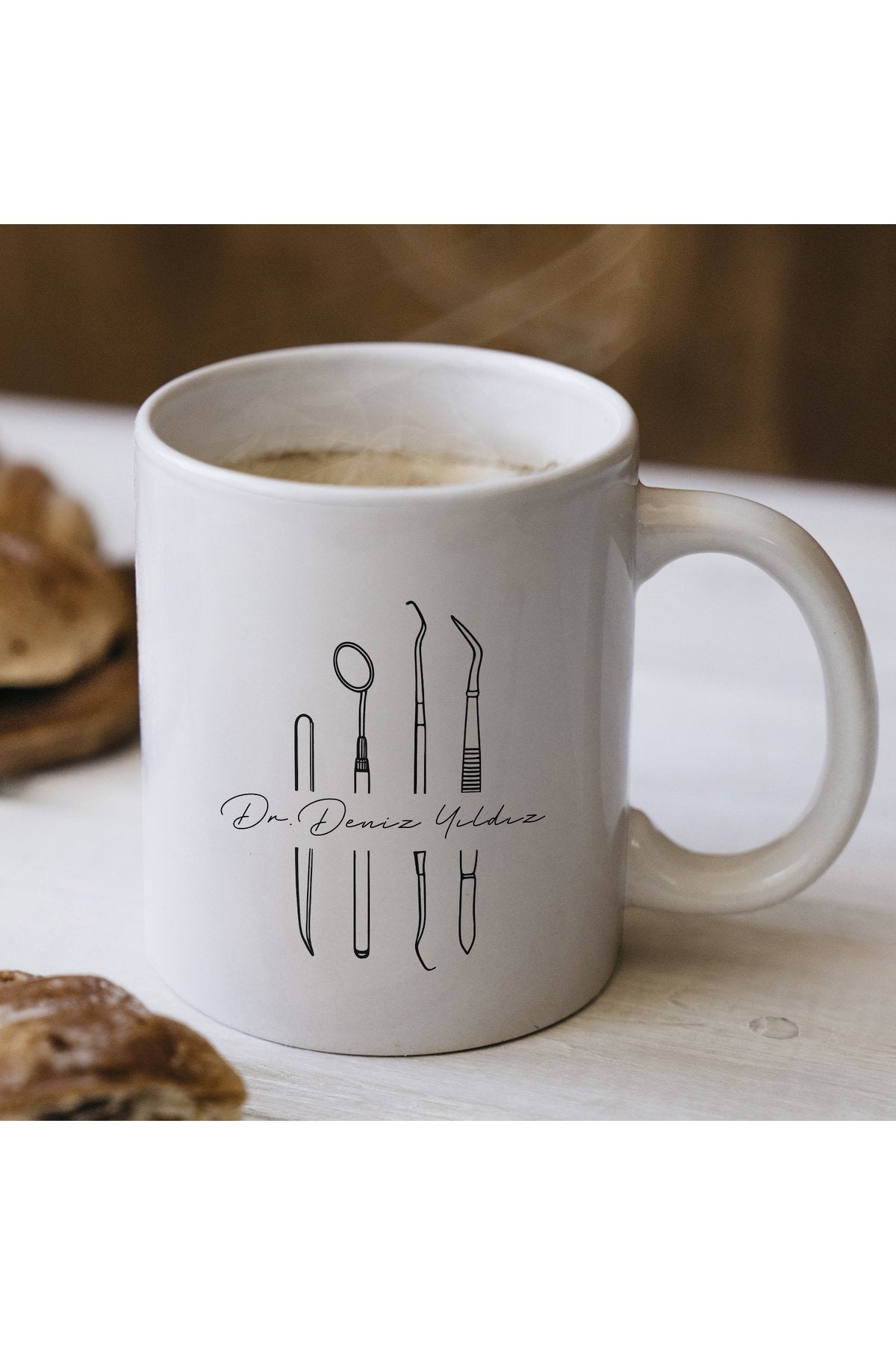 Diş Hekimine Özel İsimli Kupa – Şık ve Zarif Doktor Hediyesi, Kişiye Özel İsimli Doktor Hediyesi